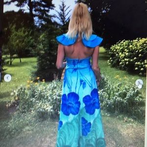 SOLD Beautiful Garden Party Halter Dress. SM